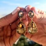 EARRINGS TOPAZ TEAR